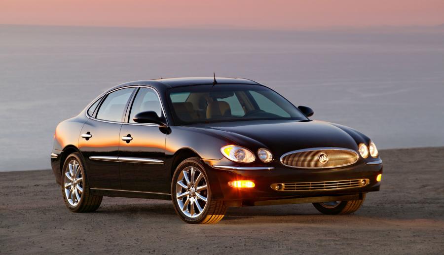  Buick LaCrosse 2005 года  (фото 3 из 65)